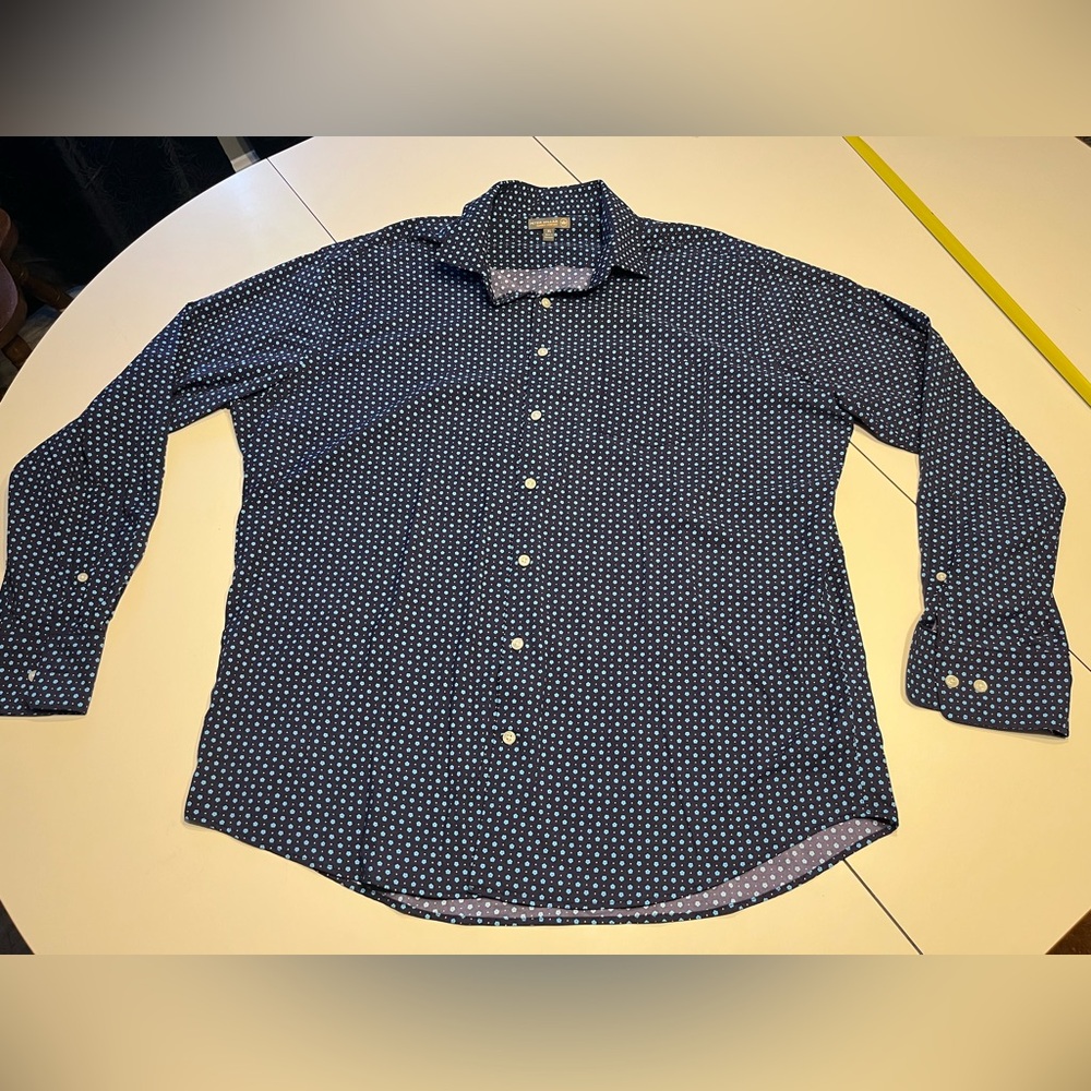 Peter Millar XL Summer Comfort long sleeve button down blue tiny floral